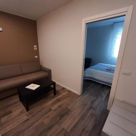 מאראנלו Stop&Go Suites And Apartments מראה חיצוני תמונה