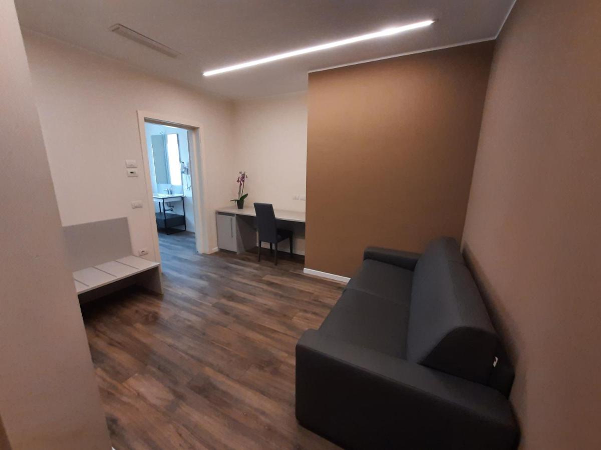 מאראנלו Stop&Go Suites And Apartments מראה חיצוני תמונה